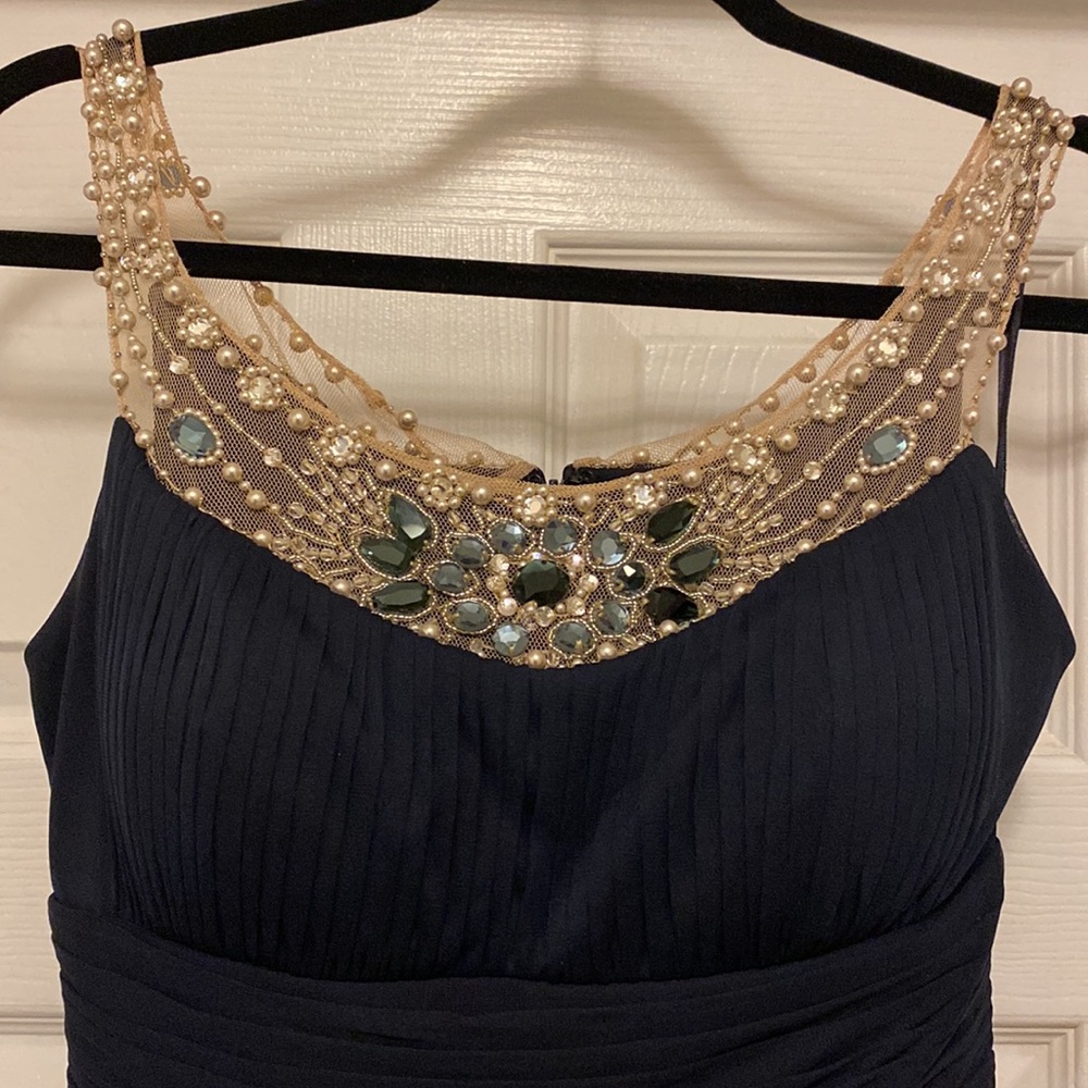 DARK NAVY EVENING GOWN